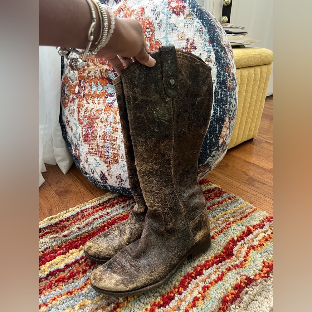 Frye Boot Melissa Button Riding Boot Distressed Brown - Picture 3 of 5
